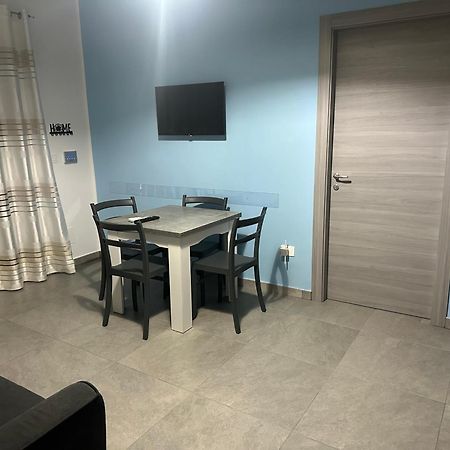 Nathouse Appartement Villafranca Tirrena Buitenkant foto