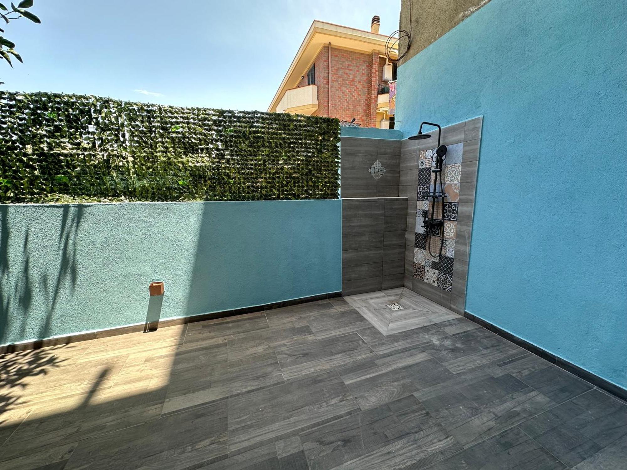 Nathouse Appartement Villafranca Tirrena Buitenkant foto