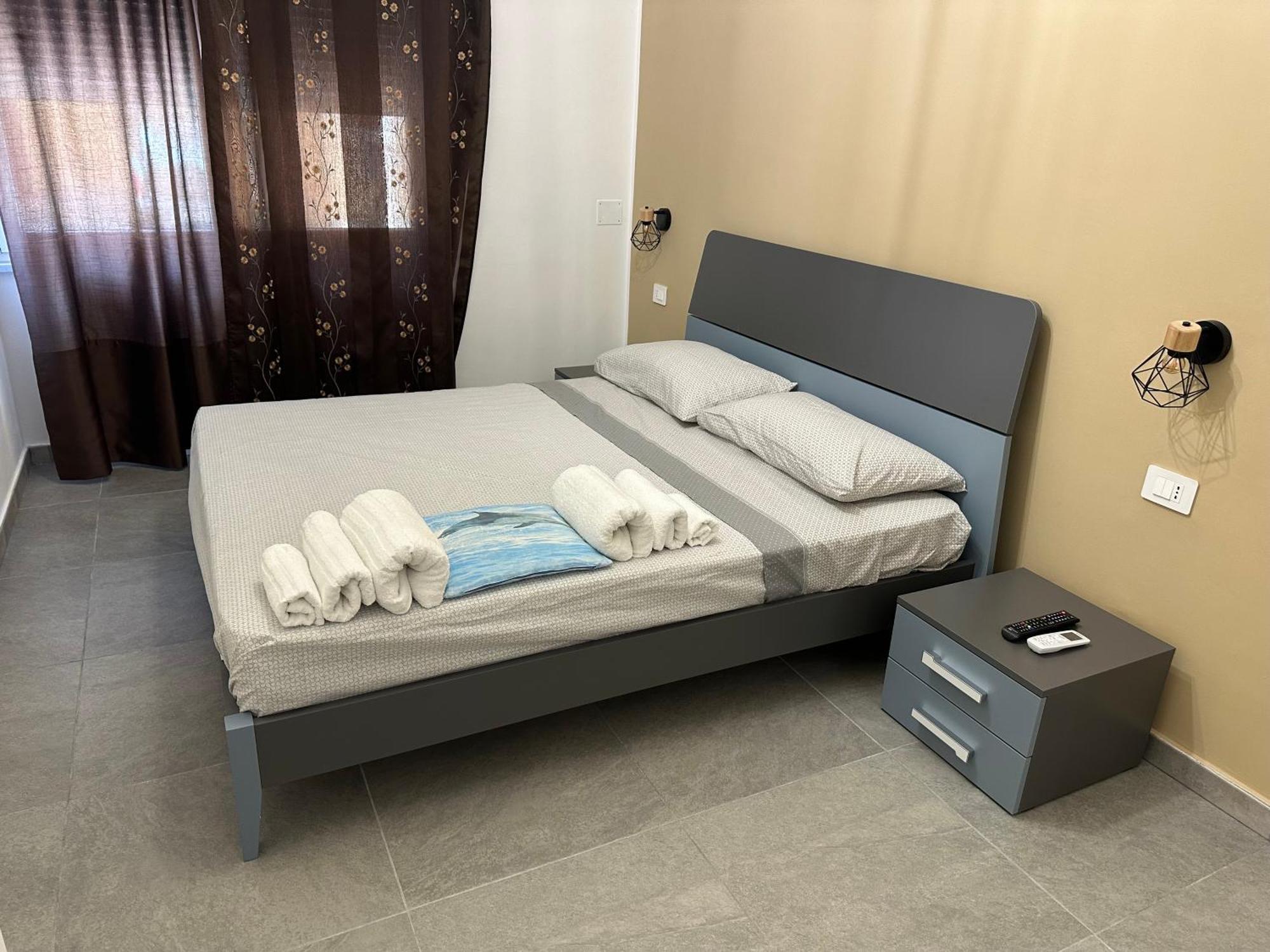 Nathouse Appartement Villafranca Tirrena Buitenkant foto