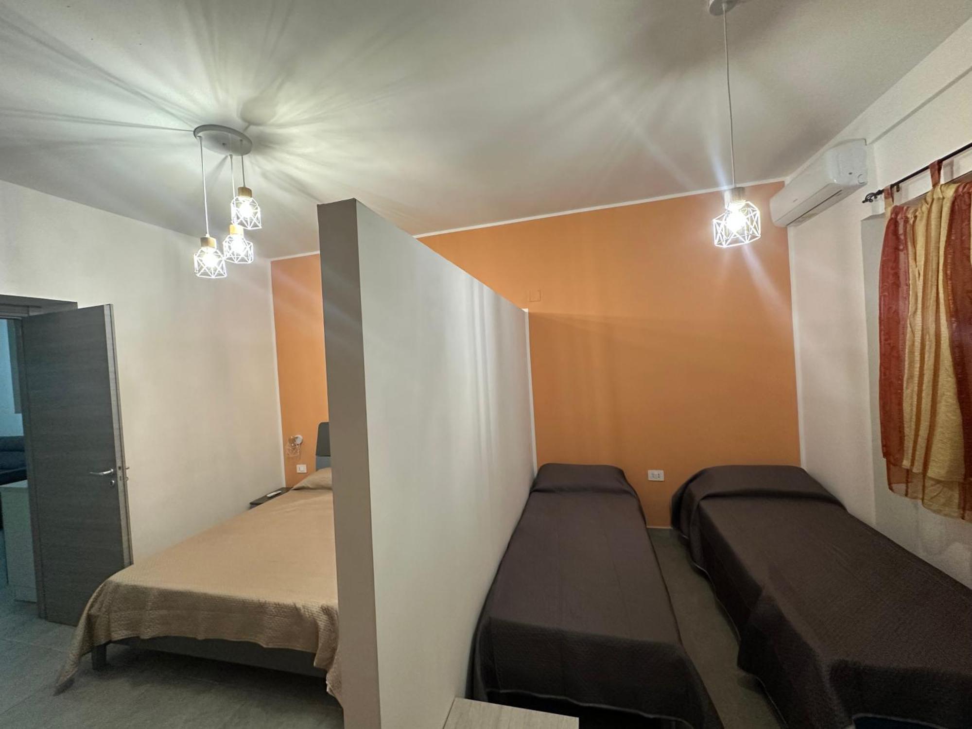 Nathouse Appartement Villafranca Tirrena Buitenkant foto
